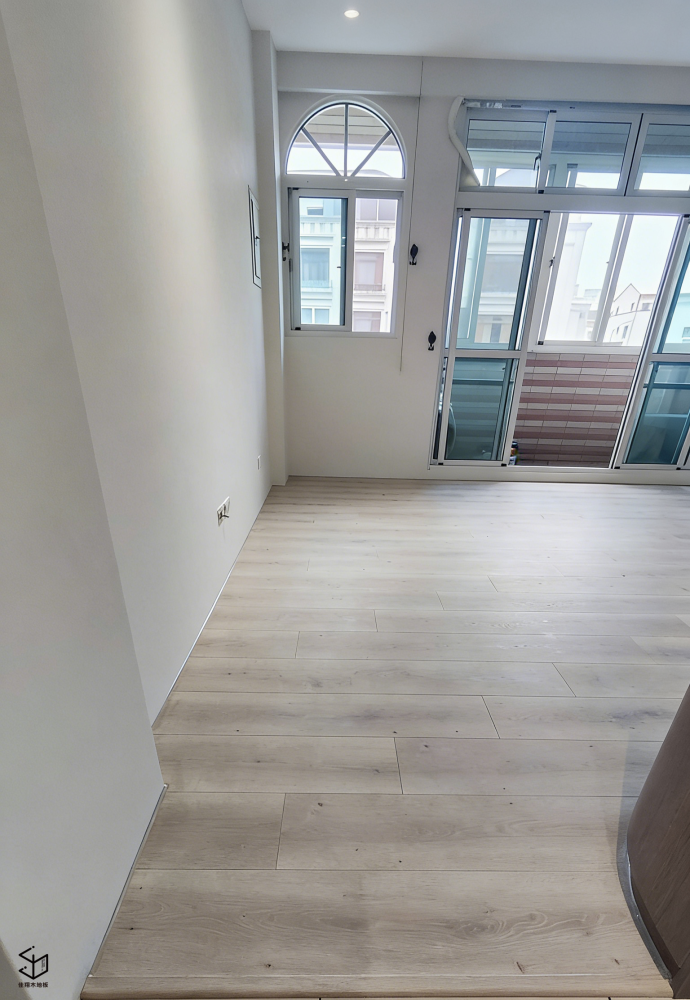 41048178 席琳娜 SABLE SELENA OAK