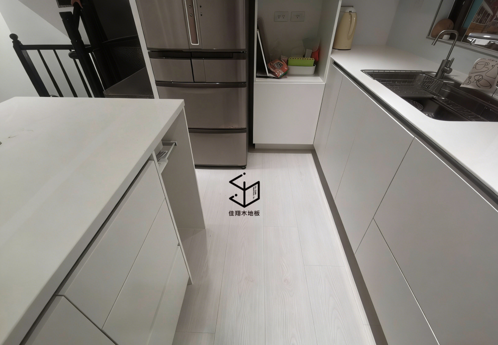 41048170-4V 杉特橡木