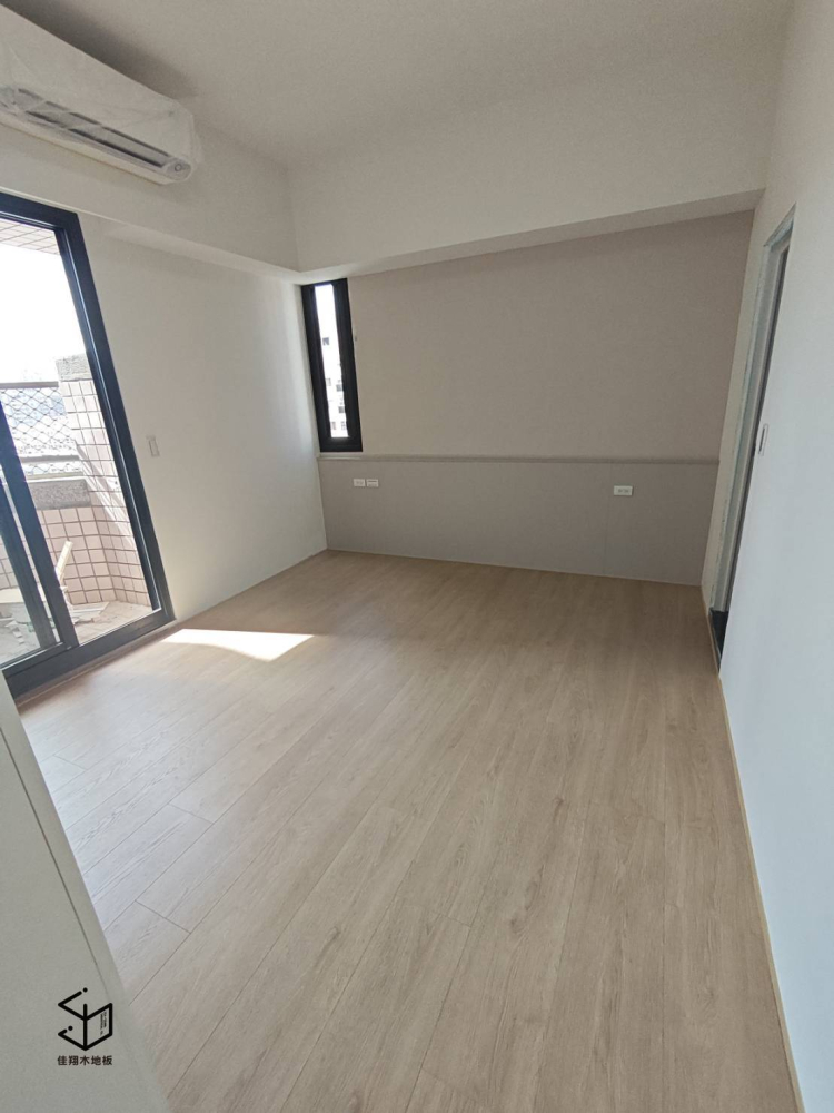 41048172-4V 多洛米蒂橡木