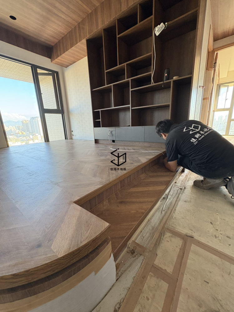 41048156 南特魚骨 NANTES CHEVRON