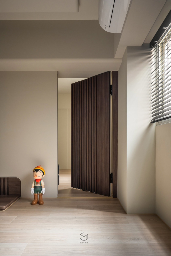 41047944-4MV 瑪格麗